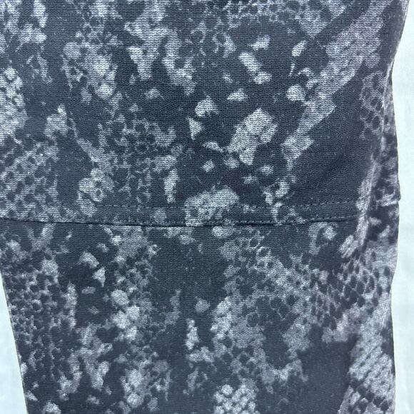 Sanctuary Anthropologie Womens Snakeskin Leggings Pants Sz M Black - Picture 8 of 10